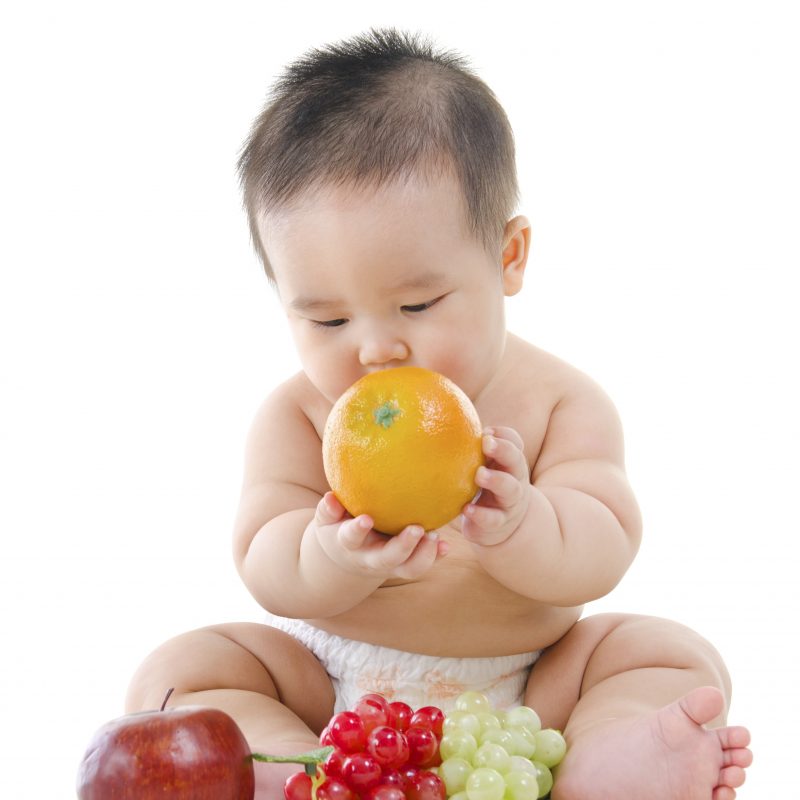 Boleh Tak Bagi Anak Pilih Makanan Sendiri Atau Baby Lead To Wean Bila Anak 6 Bulan? Ini Saranan Pegawai Dietetik